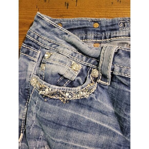 Miss Me Signature Boot Jeans - Picture 3 of 12